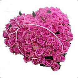 "Vday Hamper - code VH06 - Click here to View more details about this Product